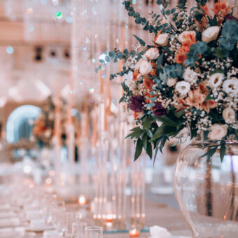 Boda9 Flores decorando una mesa